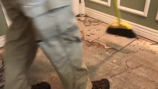 Hand-Held Floor Scraper Review And Demonstration