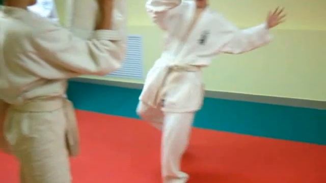 Первая тренировка на лапах и "Рыцаре"-2 смотреть онлайн
