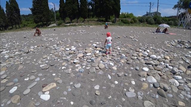 Архипо-Осиповка. Лоо в новое место. Лоо жильё. Купаемся в море . Закат. смотреть онлайн
