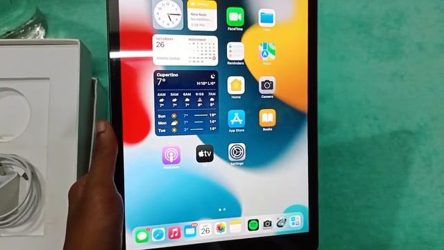 iPad 9th Generation | A13Bionic ?| 10.2’’Retina display | Touch ID and …more? смотреть онлайн