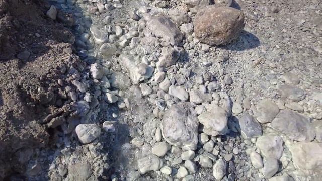 Мертвое море. Израиль. Секретное место. Не приезжайте сюда! Здесь очень классно! смотреть онлайн