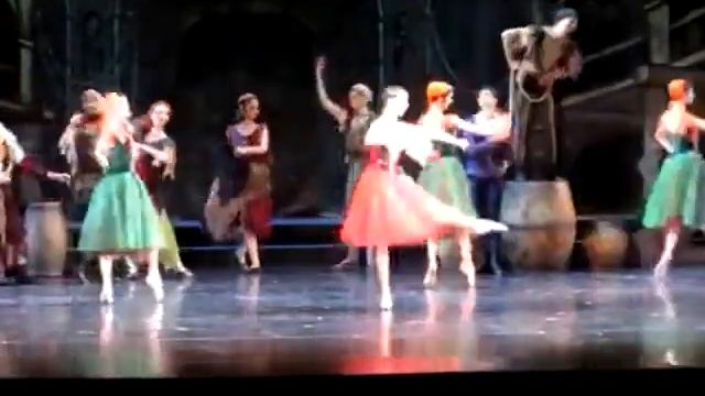 Эсмеральда 7 октября 2016, 1 акт, вариация смотреть онлайн