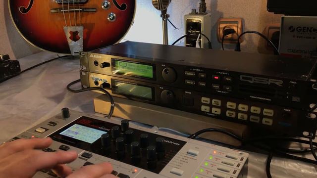 Alesis QSR