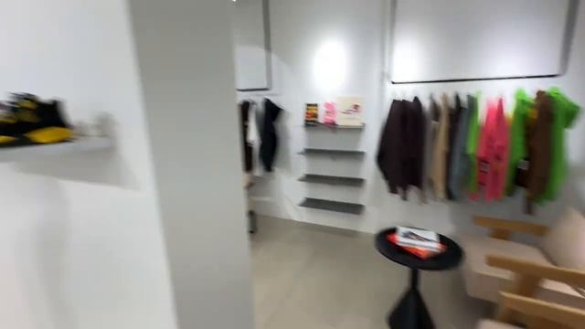 НОВИЙ ДОРОГОЙ МАГАЗИН - ПОДДЕЛКА ИЛИ ОРИГИНАЛ? ФОТО НА ГРИН КАРТУ смотреть онлайн