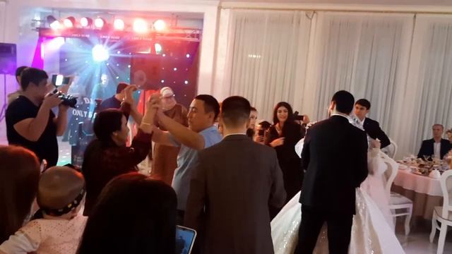 parizoda usmonova to'yda смотреть онлайн