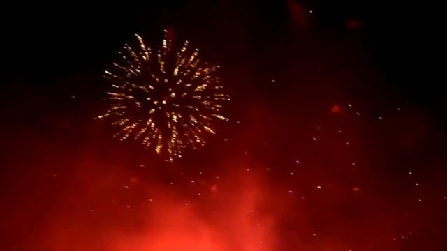 Салют в Нижней Тавде смотреть онлайн