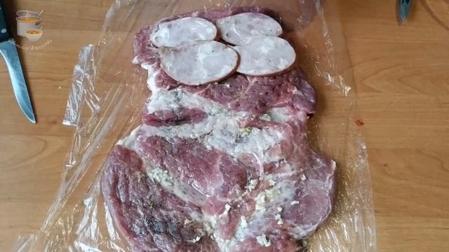МЯСО В ДУХОВКЕ или любимый мясной Рулет на Праздничный стол (это несложно)! смотреть онлайн