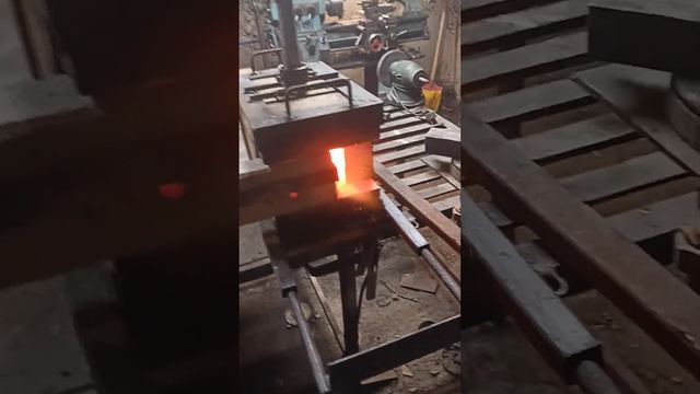 Кузнечный газовый горн смотреть онлайн