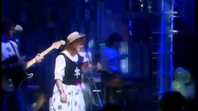 Moonlight Shadow 1983 Mike Oldfield + Maggie Reilly (Subtitulado, Top Of The Pops) смотреть онлайн