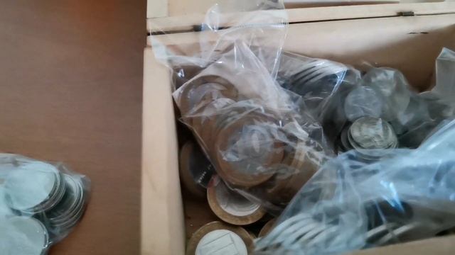 виноград на заморозку//шиповник сушить//ржаной хлеб //монеты мои//22.10.2021г.