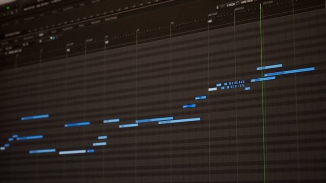 Total Performance Flute on Spitfire Symphonic Woodwinds - "With Swallow's Wings" By Andy Blaney смотреть онлайн