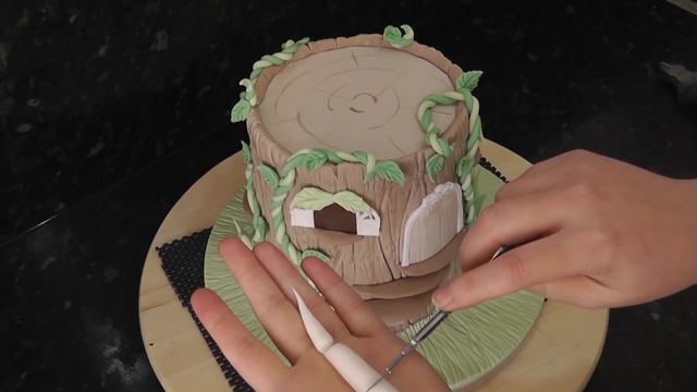 Fairy House Tree Stump Cake Tutorial | How To | Cherry School