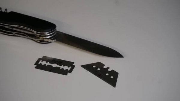 How sharp is our knife? Determine it with a kitchen scale and fishing line. Edge On Up BESS Scale..