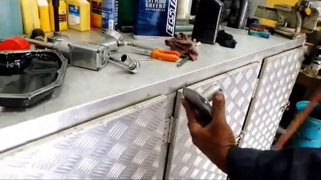 WAGONR එකේ හරියටම ගියර් ඔයිල් මාරු කරගන්න විදිය|Grean 2 cvt Gear Oil Original,Fake |WagonOilChange