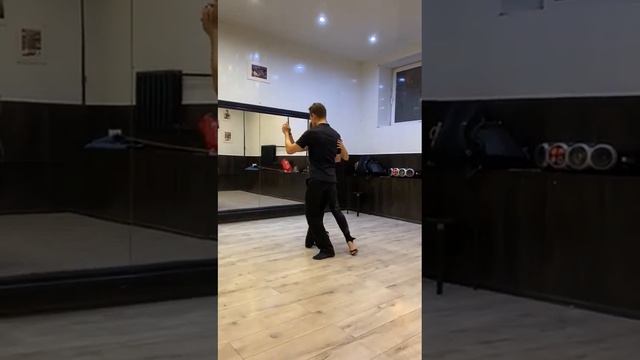 110) Аргентинское танго ??? Преподаватели клуба "Ла Милонга" на Павелецкой Слава и Разан смотреть онлайн