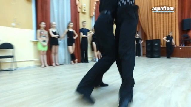 Спортивные танцы на кварц-виниле Aquafloor!