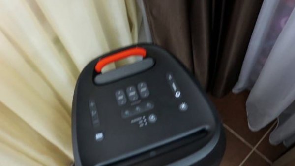 Подключаю две колонки TWS JBL PARTYBOX 310 x2 мощь BASS sound стоит ли покупать вторую в паре стере