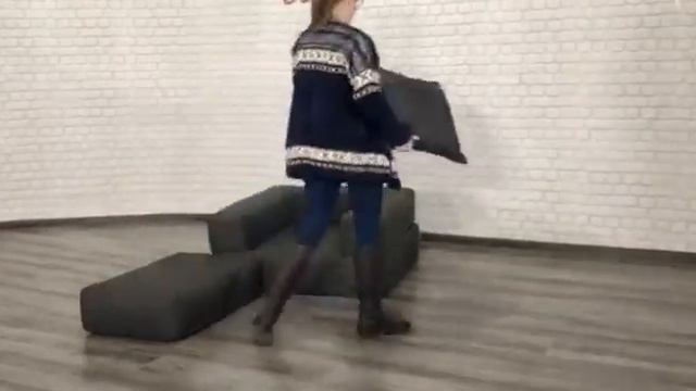 Кубис, обзор кресла трансформера. Видео 1