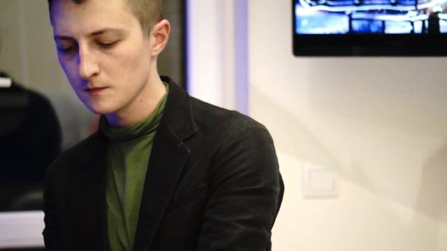 Sergiu Pavlov - EVA Classic Maestro electric violin presentation смотреть онлайн