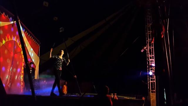 Diabolo En Circu Mania By Ezequiel Velazquez