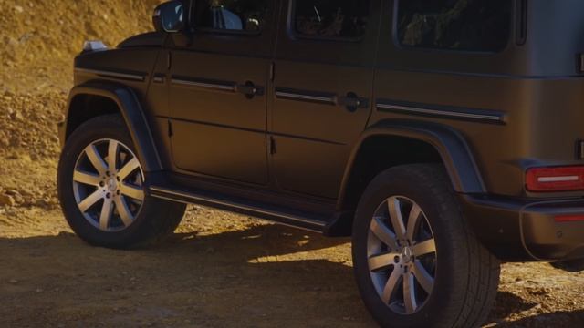 2019 Mercedes G-Class design смотреть онлайн