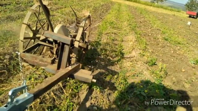 Кінна картоплекопалка копаємо картоплю 2018 смотреть онлайн