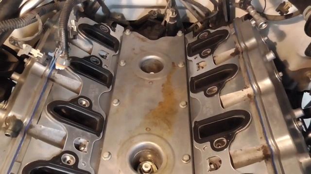99 GMC Sierra 1500 4.8 liter V8, oil leaks, Intake Manifold, Valley Cover смотреть онлайн