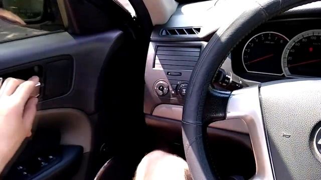 Автомобиль бьёт током! Что делать если машина бьёт током? смотреть онлайн