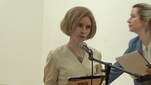 Открытие Выставки "БОЖИЙ ДАР" - выступает Иконописец София Мачигина. смотреть онлайн