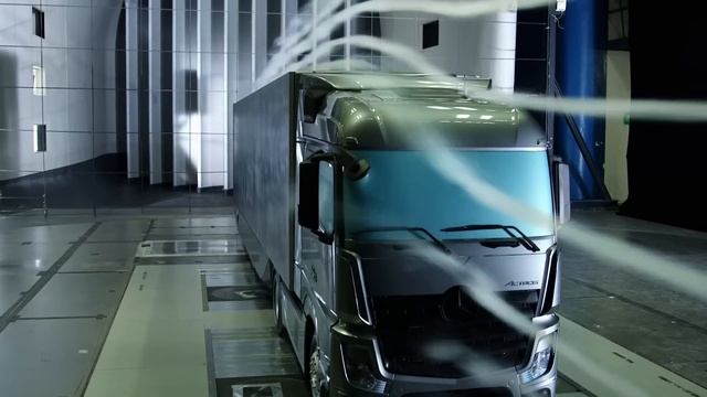 Mercedes-Benz Aerodynamics Truck & Trailer смотреть онлайн