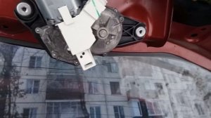 Лайфхак Renault Sandero (режим дворника задней двери)