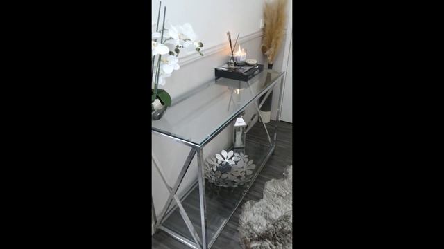 COMMENT STYLER UNE TABLE CONSOLE | Style de table d'entrée, et idées de décoration pour la maison. смотреть онлайн