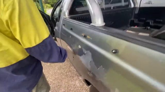 @ Sveno Mick #svenomick Falcon Ute roll bar removal. смотреть онлайн