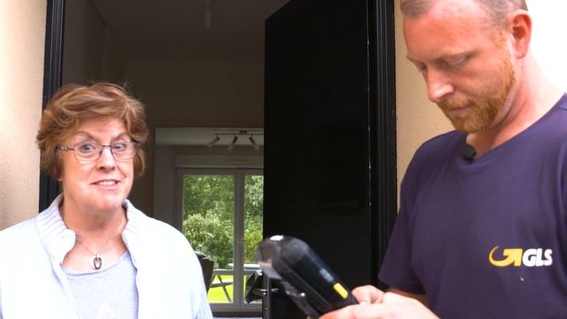 GLS France : Une journée avec un chauffeur livreur смотреть онлайн