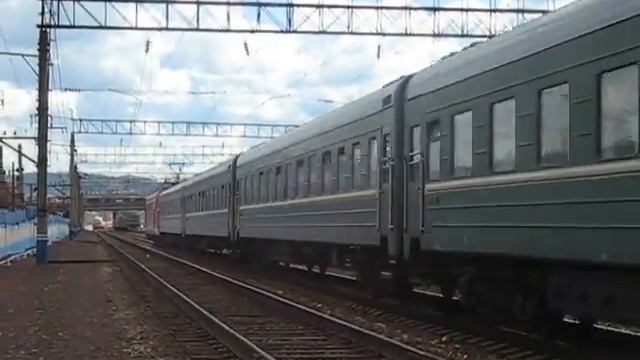 Электровоз ЭП1-026, участок Путепровод - станция Красноярск смотреть онлайн