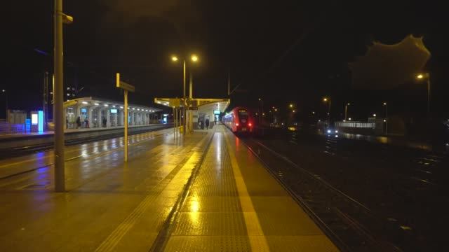 Отправление электрички из Кракова смотреть онлайн