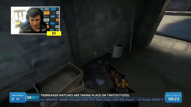 NAVI ИГРАЮТ В PROP HUNT / CS GO смотреть онлайн