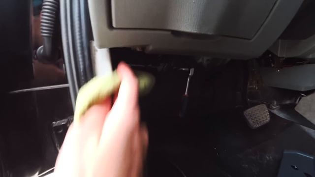 БЕШЕНЫЙ Mercedes CLS РВЕТ АСФАЛЬТ