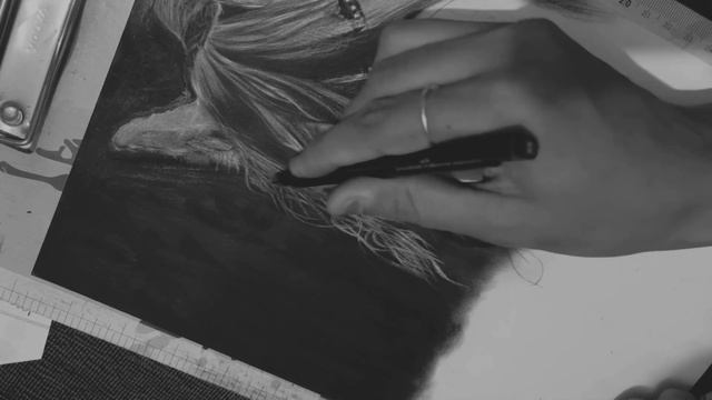 realistic hair sketch I draw realistic hair I tomboy mono zero eraser use I #realistichairdrawing смотреть онлайн
