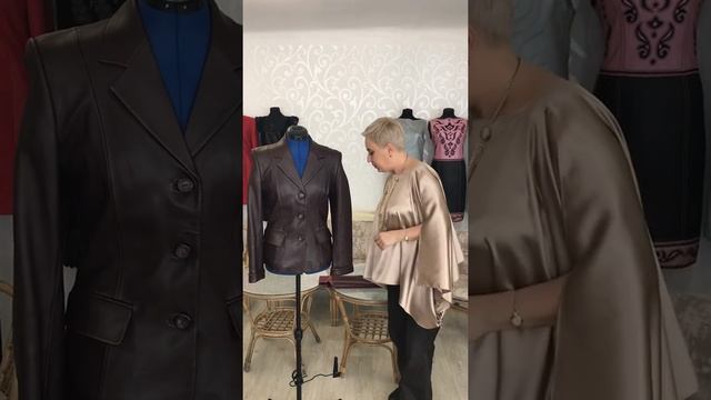 ?Переделка кожаного жакета в куртку -1 часть - изделие До переделки. #Shorts смотреть онлайн