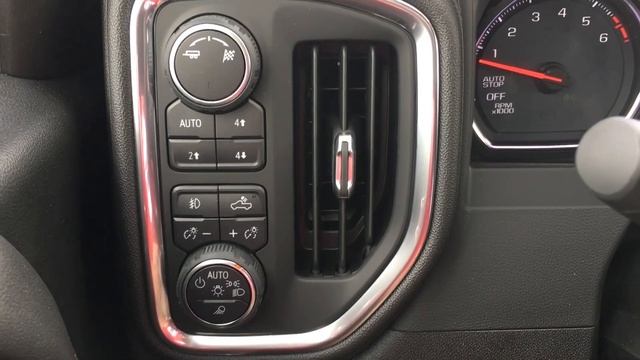 2019 Chevrolet Silverado 1500 RST Double Cab смотреть онлайн