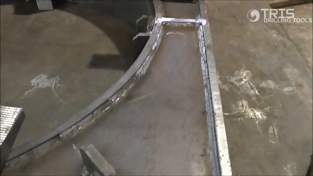Трубный захват (клиновой стол) holding device for casing tube смотреть онлайн
