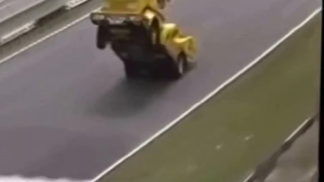 Невероятные трюки на грузовиках Music  Dj ZvoNar&Bombochka