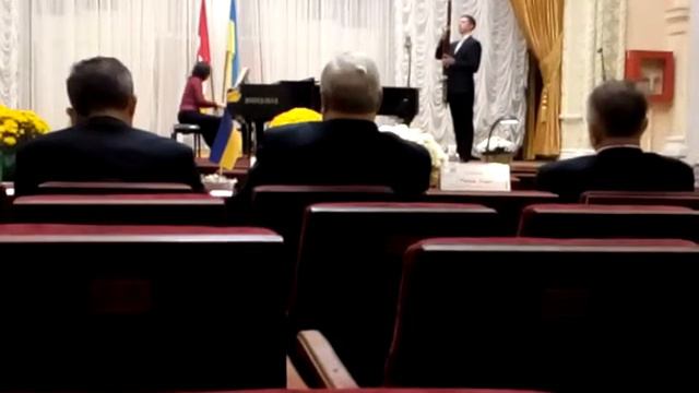 Печенюк Олександр Б.Лятошинський"Мелодія" К.М.Вебер 2-3 частини смотреть онлайн