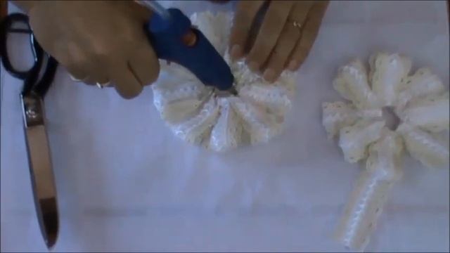 DIY/Как сделать пышный бант в школу и не только смотреть онлайн