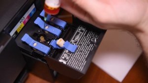 Заправка принтера Epson L3100 / Как заправить принтер не оригинальными чернилами с помощью шприца