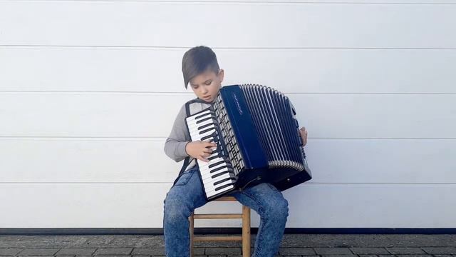 СЛАВЬТЕ БОГА🙏АККОРДЕОН смотреть онлайн