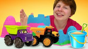 Детское видео про игры с песком. Моя Песочница - Машинки привезли кинетический песок для стройки!