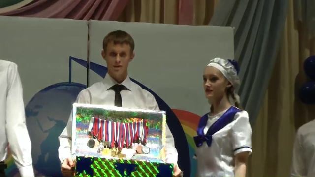 ученик года 6 школа Руслан Сатаев смотреть онлайн