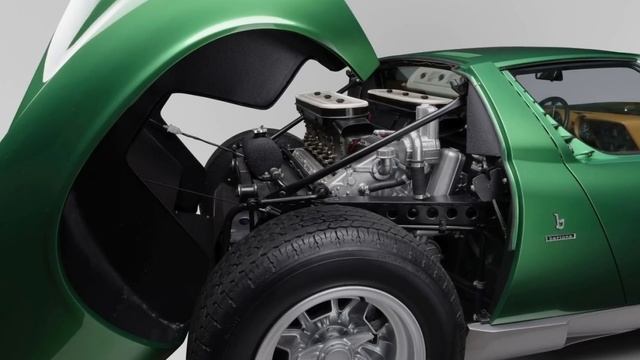 Lamborghini Murciélago: сбъдната мечта с V12 и 640 коня! смотреть онлайн